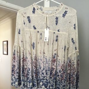 NWTG lucky brand size medium floral top